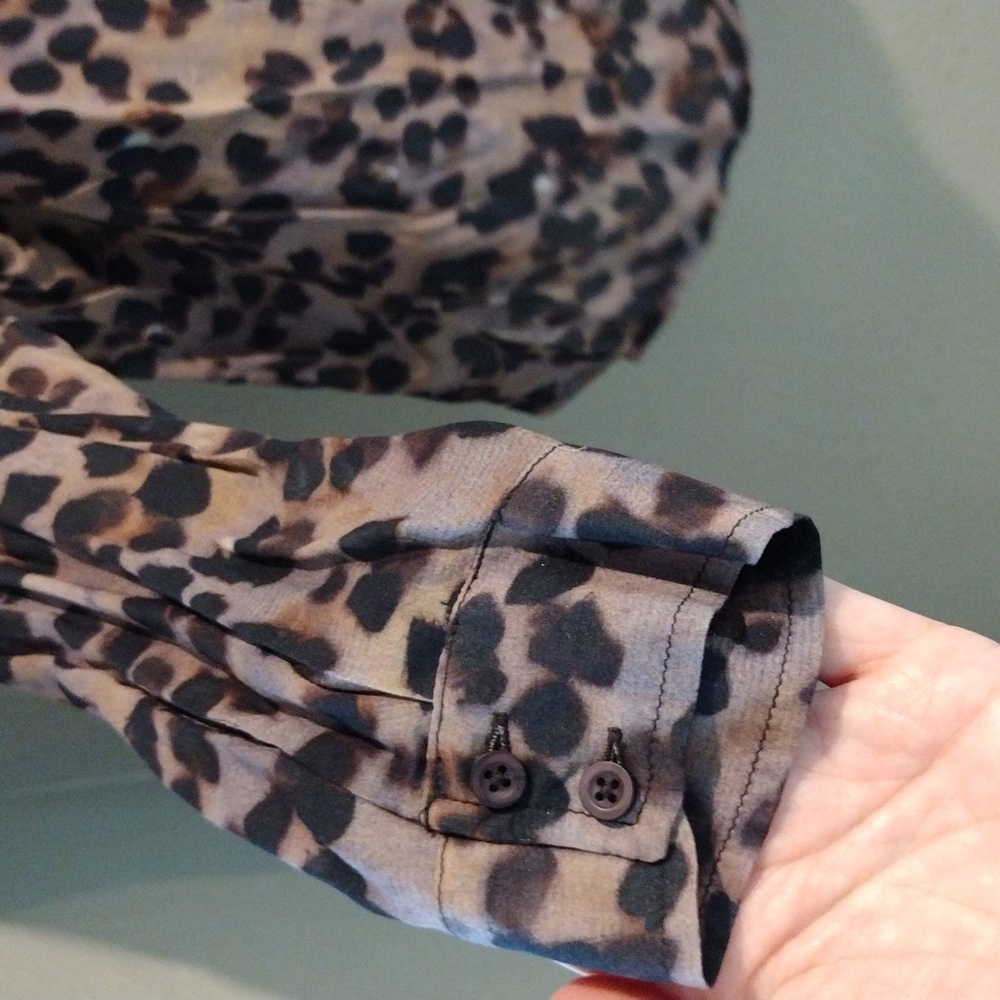 Cloth & Stone button down - Picture 5 of 7